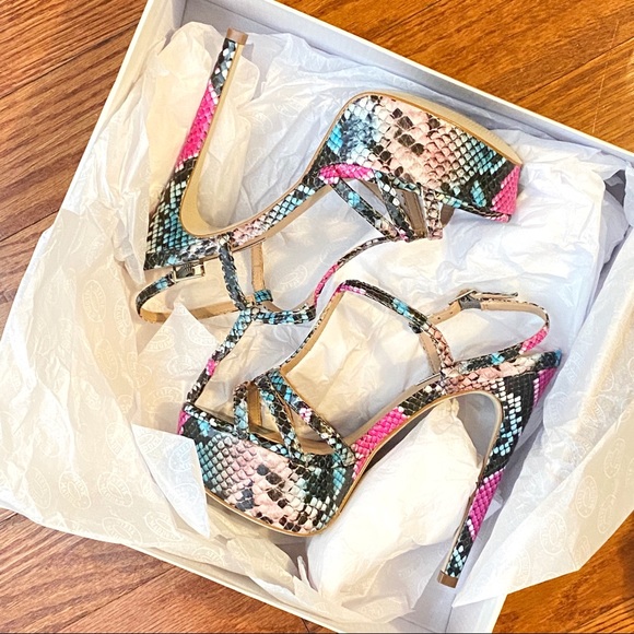 Steve Madden snake print Valerie platform heels - Picture 6 of 6